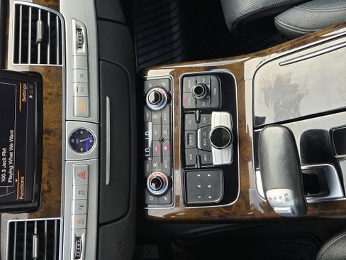 Used 2014 Audi A8 L 3.0T w/ Premium Package image 36