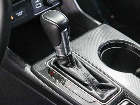 Used 2023 Honda Civic Sport image 19