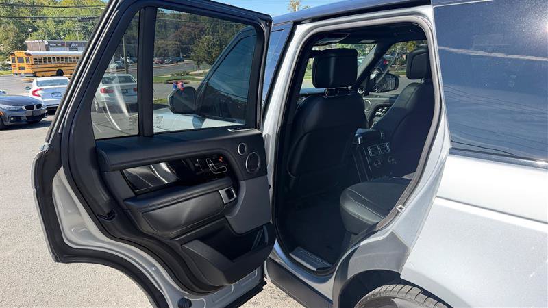 Used 2019 Land Rover Range Rover HSE AWD/4WD image 43