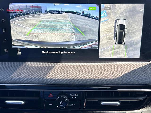 Certified 2025 Nissan Kicks SR FWD image 24
