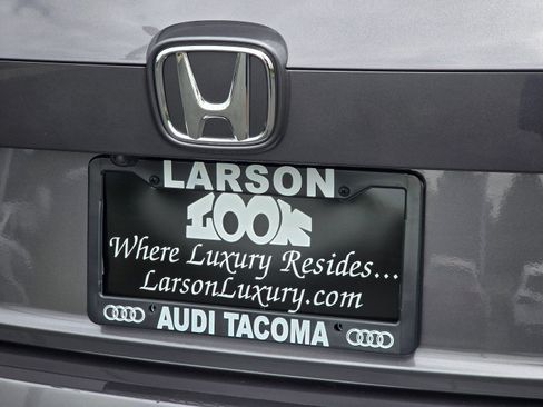 Used 2018 Honda Accord Touring image 30