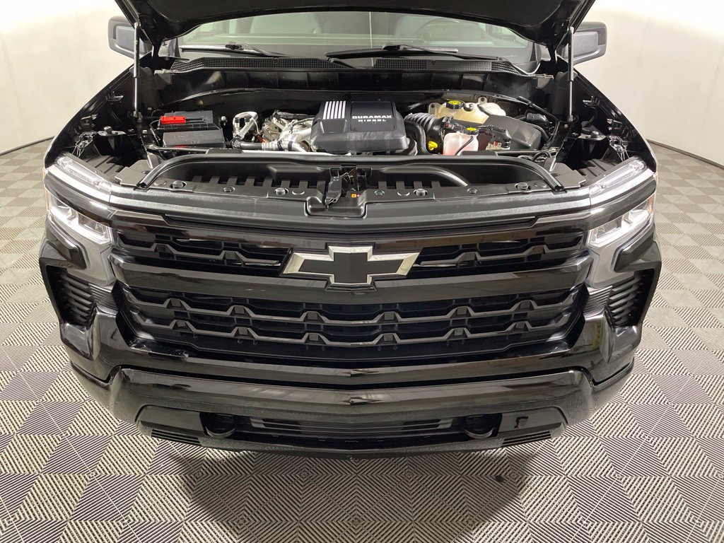 Used 2024 Chevrolet Silverado 1500 RST w/ Z71 Off-Road Package AWD/4WD image 26