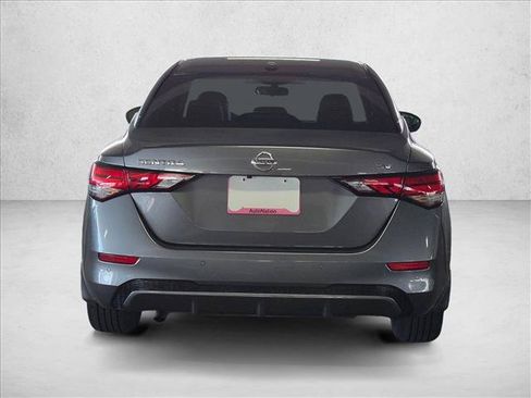 Used 2023 Nissan Sentra SV w/ SV Premium Package FWD image 7