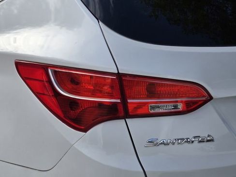 Used 2016 Hyundai Santa Fe Sport w/ Option Group 02 FWD image 9