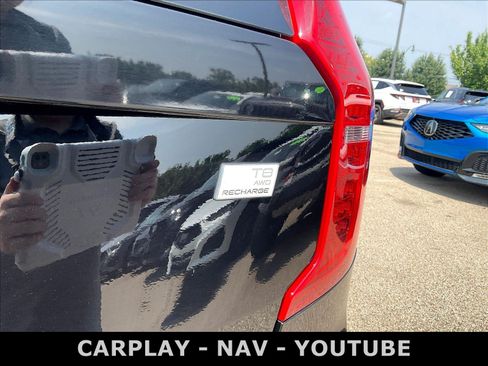Used 2023 Volvo XC90 T8 Ultimate AWD/4WD image 24