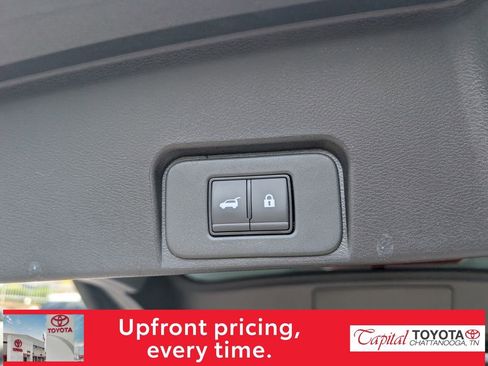 Used 2025 Nissan Rogue SV w/ Rock Creek Premium Package AWD/4WD image 11