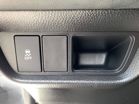 Certified 2026 Honda HR-V EX-L image 15