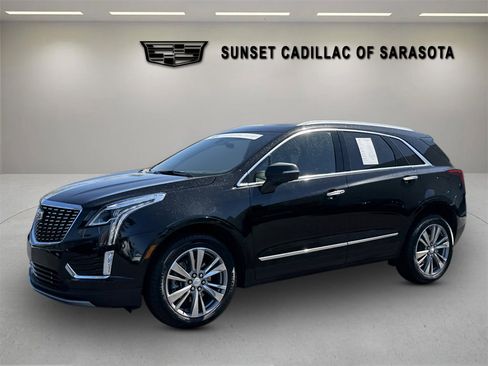 Certified 2025 Cadillac XT5 Premium Luxury image 7