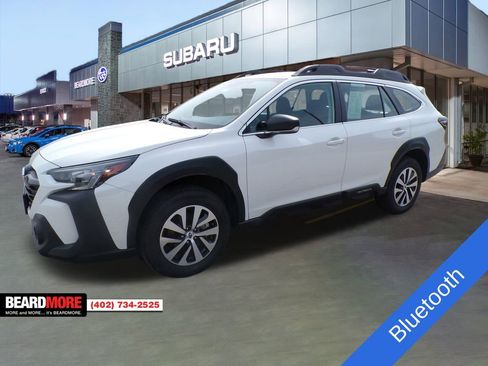 Used 2025 Subaru Outback image 3