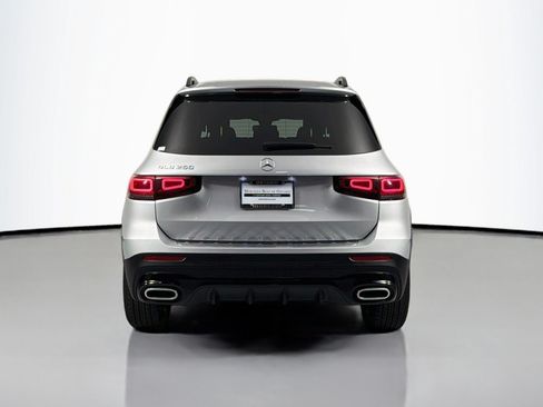 Used 2022 Mercedes-Benz GLB 250 image 3