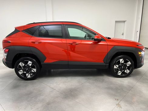 Used 2024 Hyundai Kona SEL AWD/4WD image 10