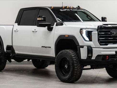 Used 2024 GMC Sierra 2500 AT4 w/ AT4 Premium Plus Package image 6