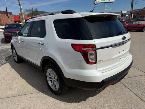 Used 2013 Ford Explorer XLT image 5