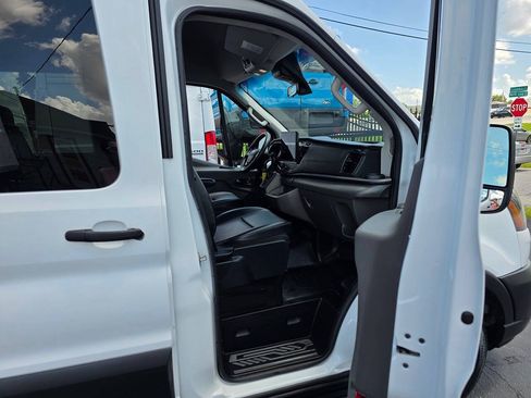 Used 2023 Ford Transit 350 XL RWD image 16