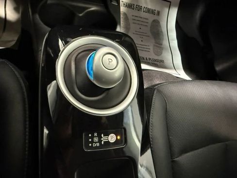 Used 2016 Nissan Leaf SL w/ Premium Package image 21