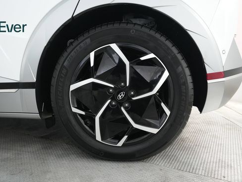 Used 2024 Hyundai Ioniq 5 Limited RWD image 9