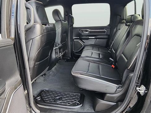 Used 2023 RAM 1500 Laramie AWD/4WD image 16