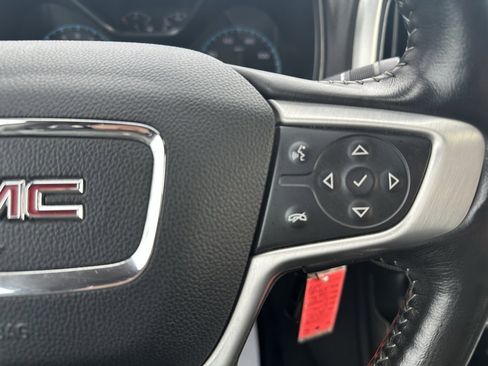 Used 2019 GMC Canyon SLE w/ Driver Alert Package image 25