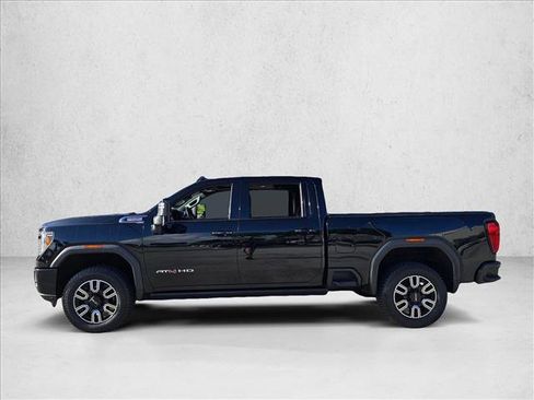 Used 2021 GMC Sierra 2500 AT4 w/ AT4 Premium Plus Package AWD/4WD image 8