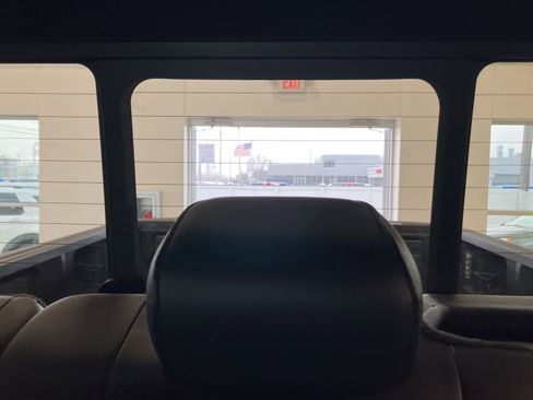 Used 2023 Ford F150 Lariat w/ Equipment Group 502A High image 34