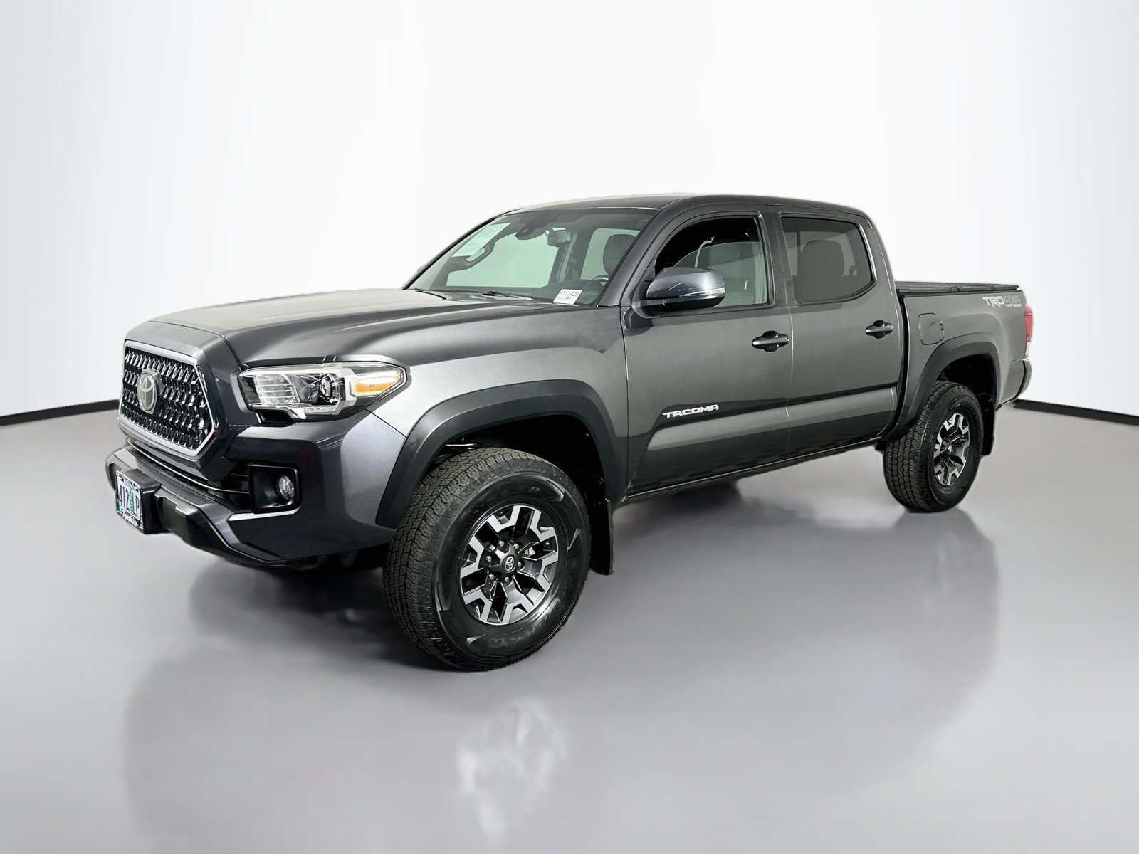 Certified 2019 Toyota Tacoma TRD Off-Road w/ Technology Package AWD/4WD image 3
