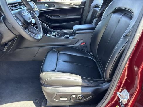 Used 2024 Jeep Grand Cherokee Limited 4xe AWD/4WD image 19
