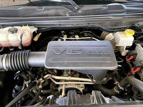 Used 2022 RAM 1500 Big Horn AWD/4WD image 20