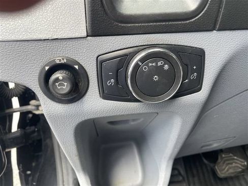 Used 2019 Ford Transit 350 XLT RWD image 10