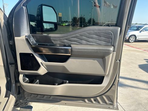 Used 2026 Ford F250 Platinum w/ Platinum Plus Package AWD/4WD image 43