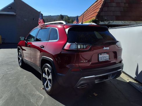 Used 2019 Jeep Cherokee Limited w/ Trailer Tow Group image 5