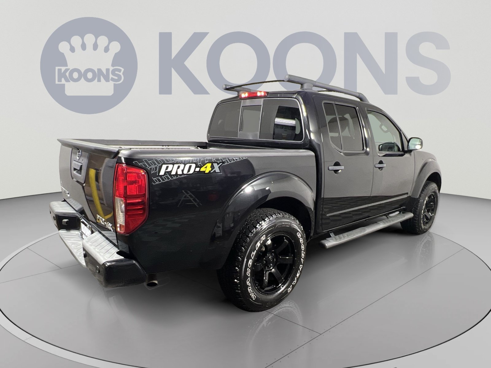 Used 2021 Nissan Frontier PRO-4X w/ Pro-4x Utility Package AWD/4WD image 7