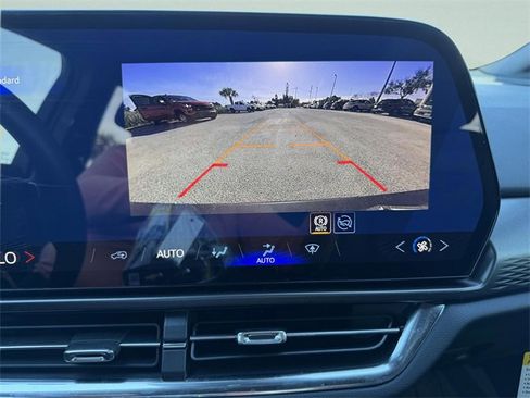 New 2026 Chevrolet Equinox EV LT w/ Midnight Package image 17