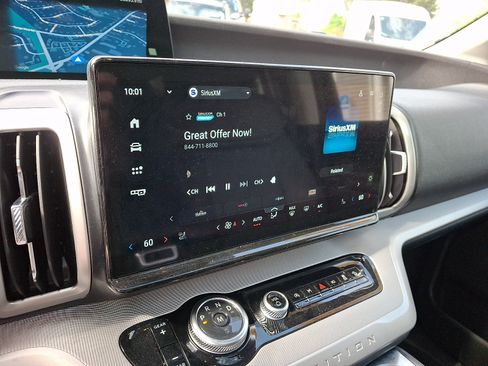 Certified 2025 Ford Expedition Active AWD/4WD image 18