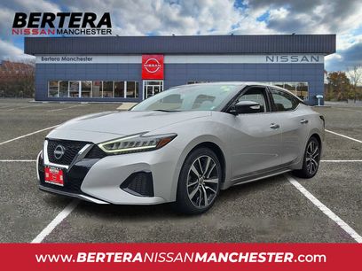 Used 2023 Nissan Maxima SV w/ Floor Mat Group