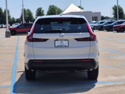 Used 2023 Honda CR-V EX image 7