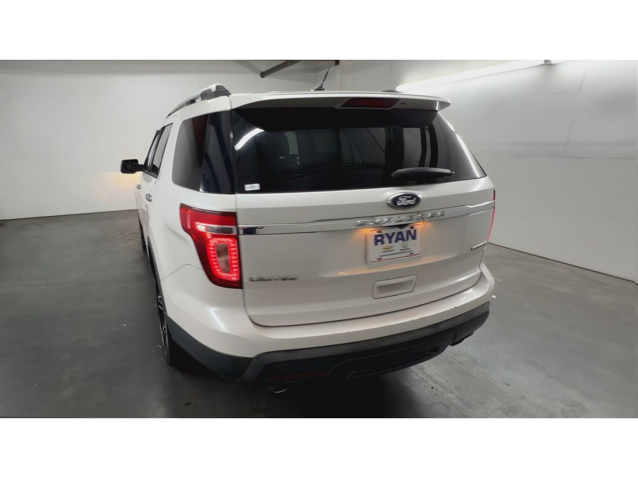 Used 2015 Ford Explorer Limited FWD image 7