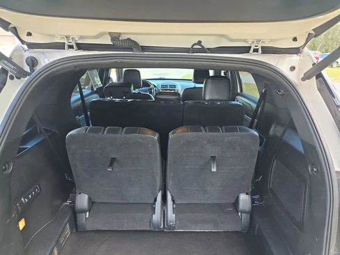 Used 2018 Ford Explorer Limited image 13