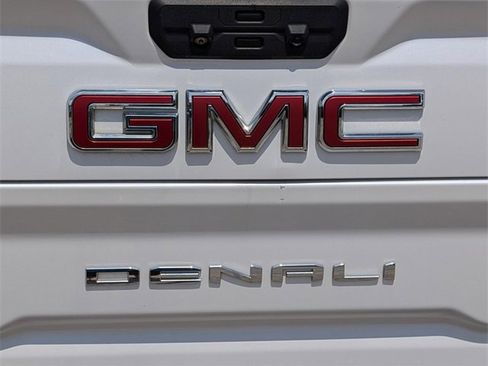 Used 2020 GMC Sierra 3500 Denali w/ Denali Ultimate Package image 7