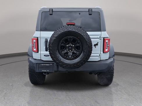 Used 2024 Ford Bronco Wildtrak image 6