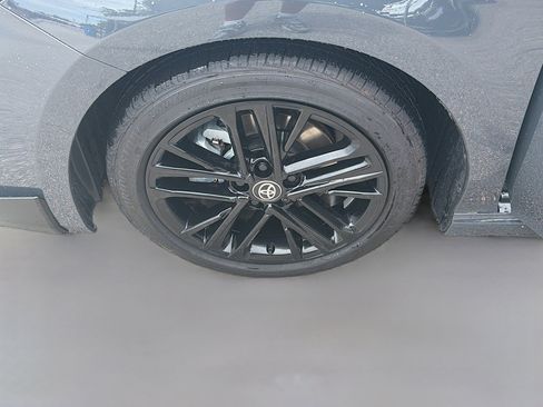Used 2026 Toyota Camry SE FWD image 36