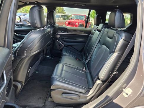 Used 2021 Jeep Grand Cherokee L Overland AWD/4WD image 10