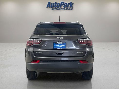 Used 2018 Jeep Compass Latitude w/ Popular Equipment Group AWD/4WD image 6