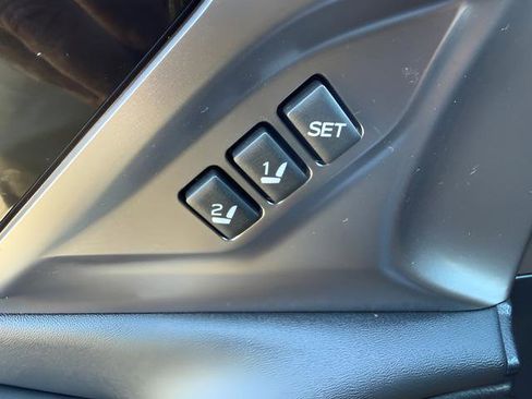 Used 2023 Subaru Outback Limited AWD/4WD image 21