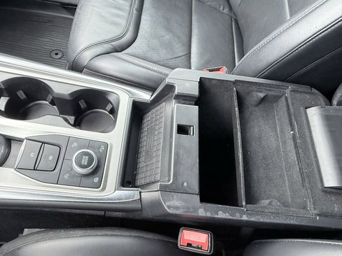 Used 2021 Ford Explorer Platinum w/ Equipment Group 601A image 19