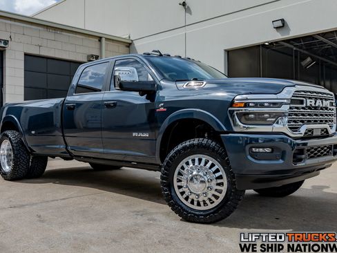 Used 2025 RAM 3500 Longhorn AWD/4WD image 1