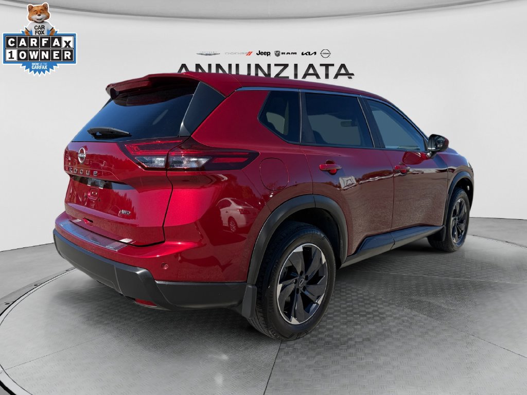 Certified 2025 Nissan Rogue SV AWD/4WD image 5