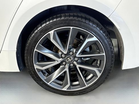 Used 2021 Toyota Corolla SE image 36