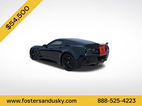 Used 2015 Chevrolet Corvette Z06 RWD image 3