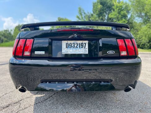 Used 2003 Ford Mustang GT RWD image 9