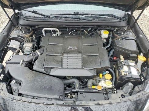 Used 2019 Subaru Outback 3.6R Limited w/ Popular Package #2 AWD/4WD image 12